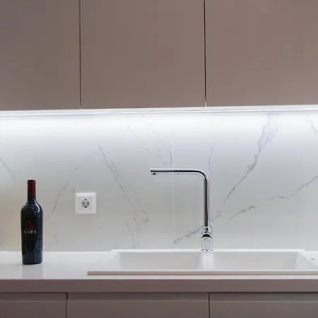 Phos Luxury Apartment *